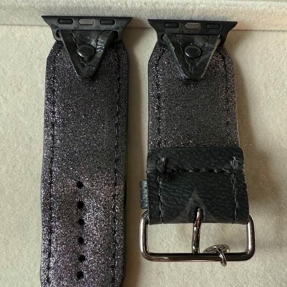 Apple Watchband - Picture 3 of 4